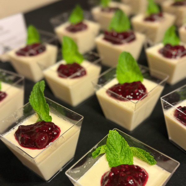 MIXED BERRY YOGURT PARFAIT